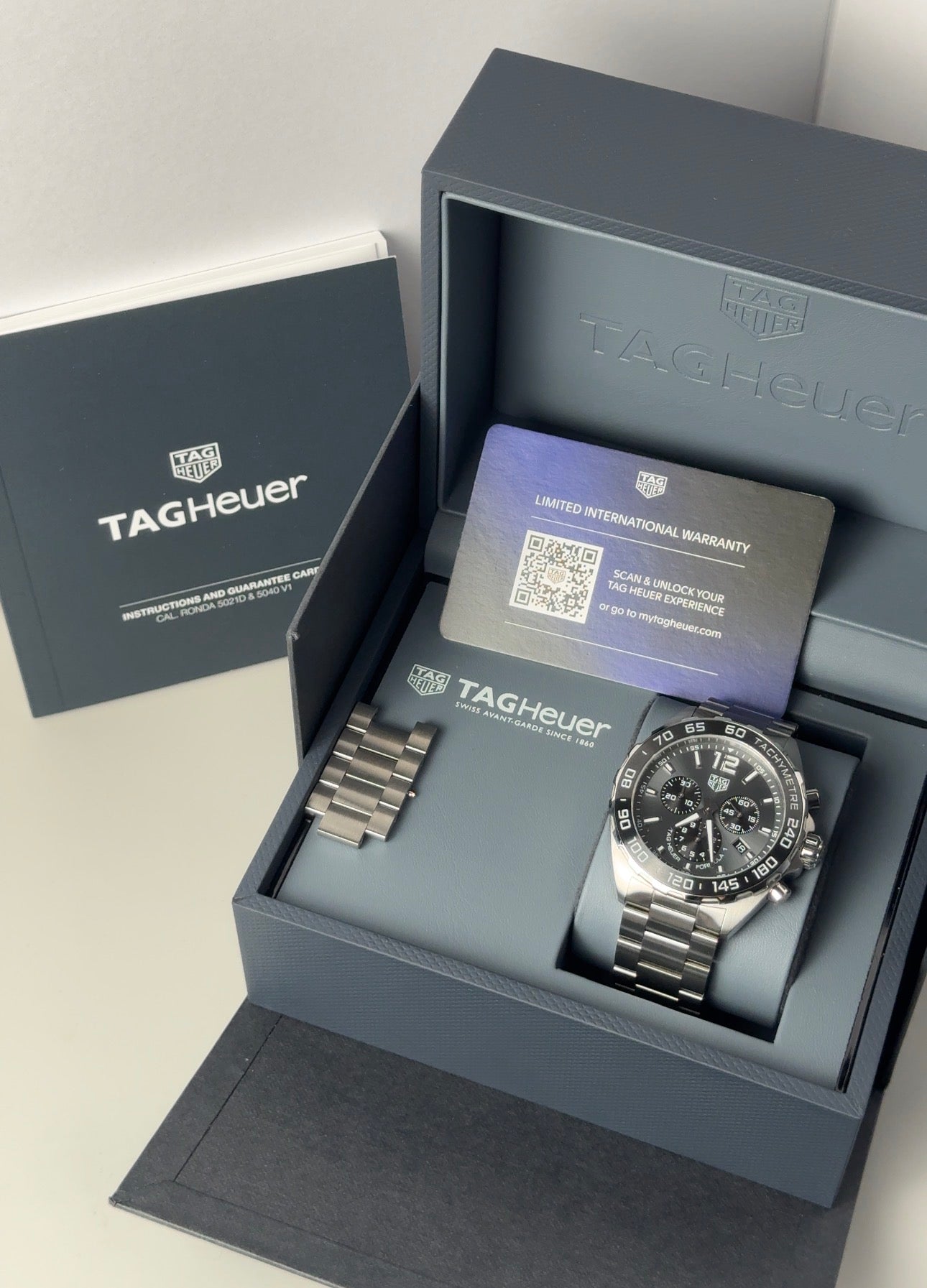 TAG Heuer Formula 1 CAZ1011