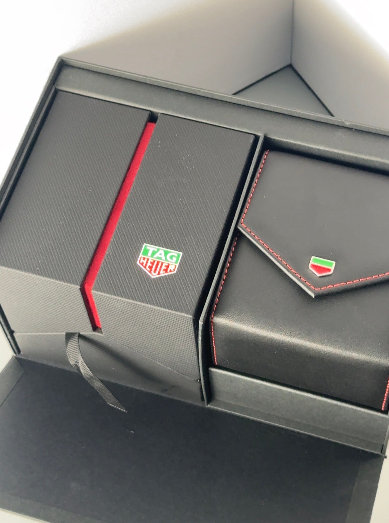 TAG Heuer Formula 1 CAZ1011