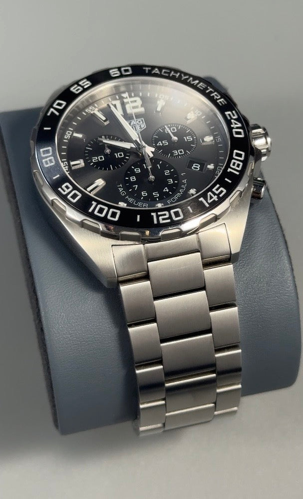 TAG Heuer Formula 1 Chronograph - CAZ1011