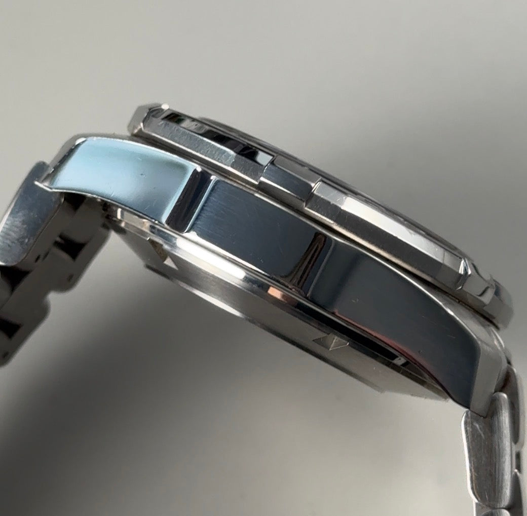 TAG Heuer Aquaracer Calibre 16 CAY211A