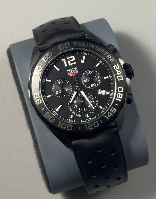 TAG Heuer CAZ1010