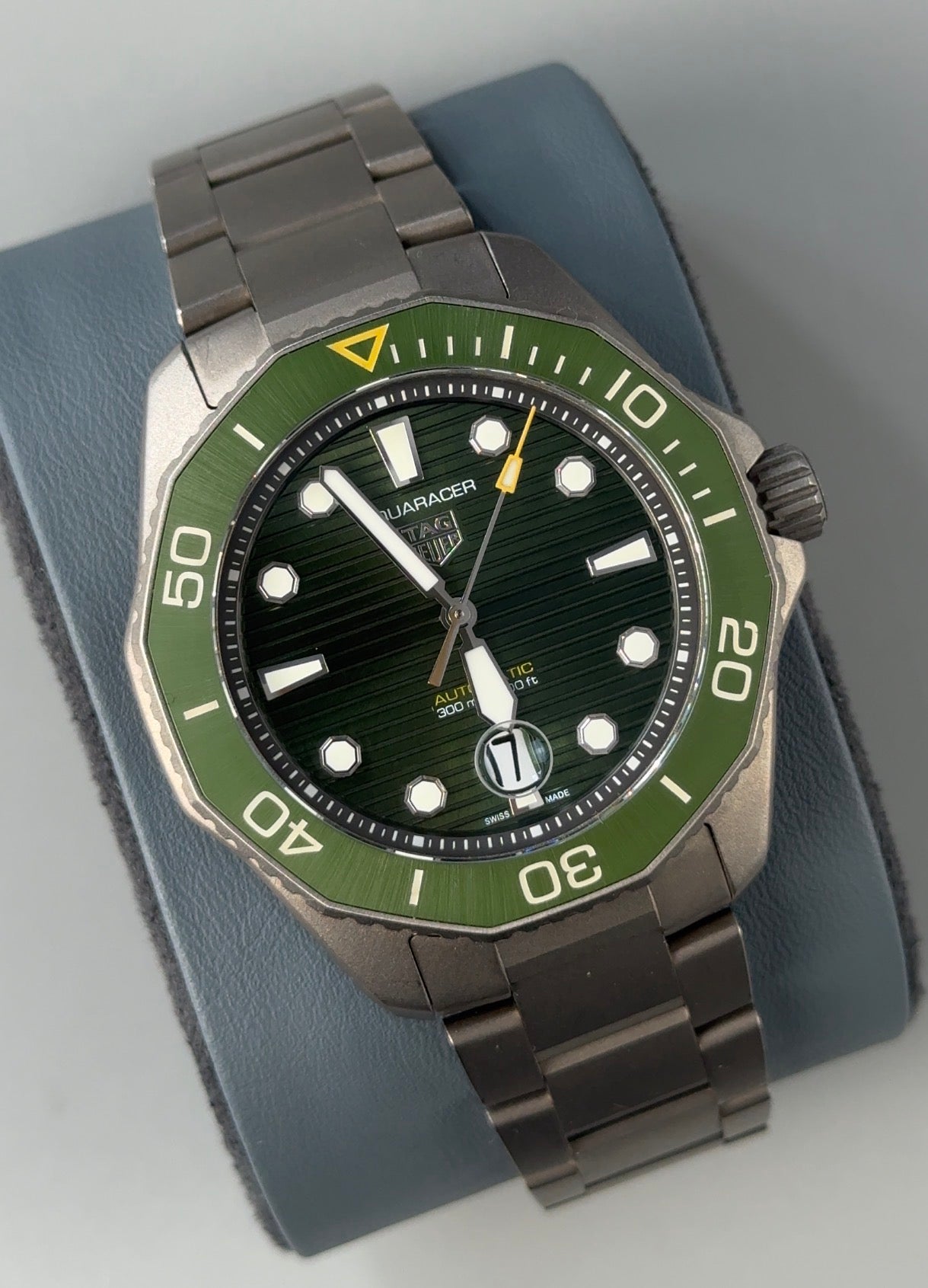 TAG Heuer Aquaracer WBP208B